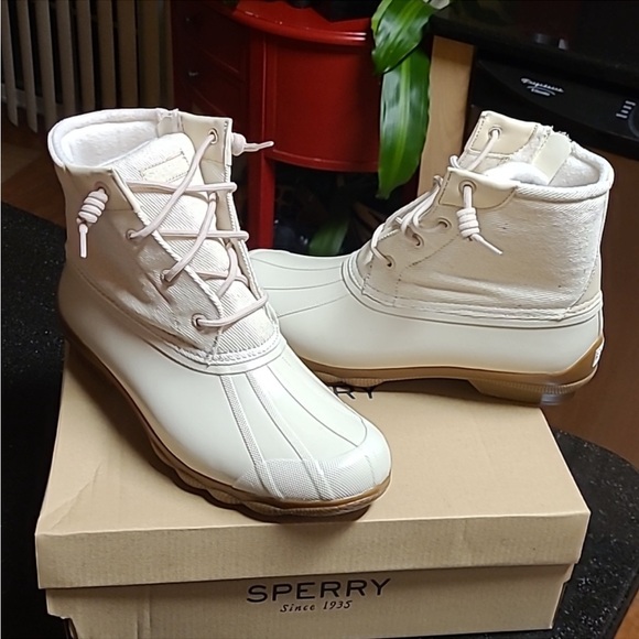 NWT Sperry Syren Gulf Rain Winter Boots in Cream Sz 5 - Picture 1 of 7